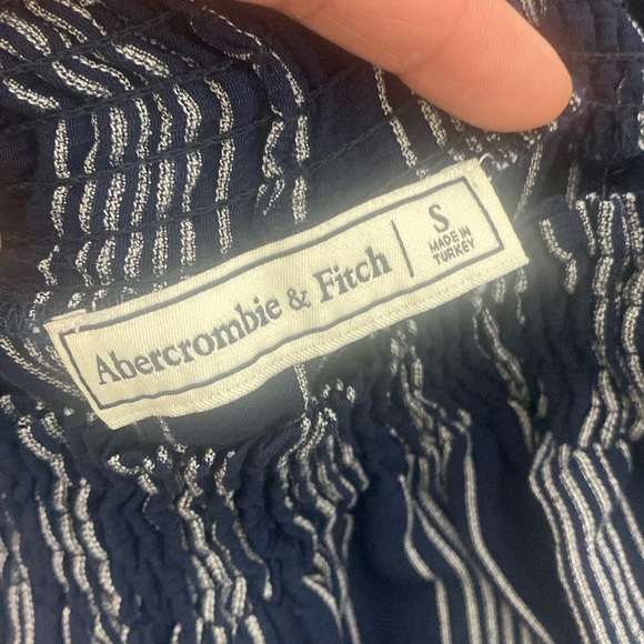 Abercrombie & fitch top - Picture 2 of 8